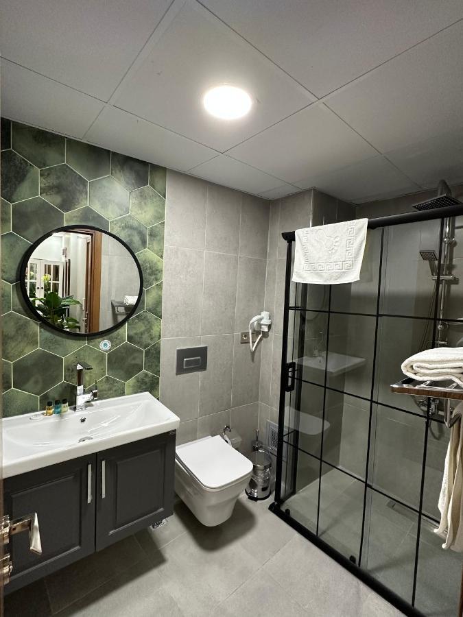 Marista Pansiyon Istanbul Ngoại thất bức ảnh